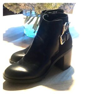 Zara ankle boots